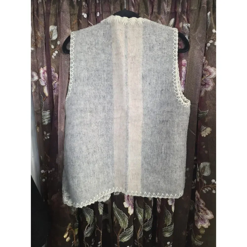 Alpaca Handmade Vest Small/Medium - Picture 13 of 13